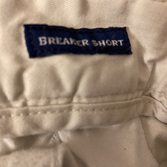 Men’s Vineyard Vines Shorts - Picture 5 of 5